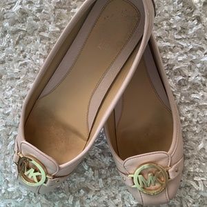 Michael Kors Light Pink flat